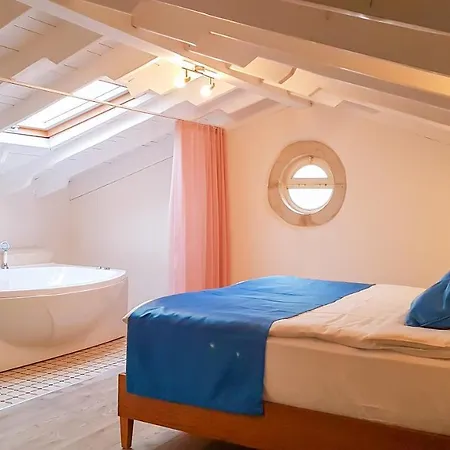 فندق Rebetiko ألاتشاتي