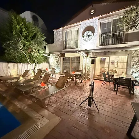 Hotel Rebetiko Alaçatı