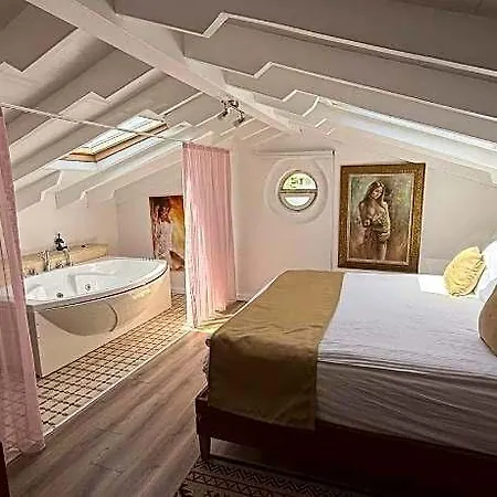 Rebetiko Hotel 4*