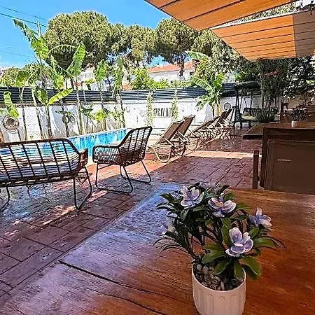 Rebetiko Hotel Alaçatı