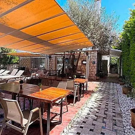 Hotel Rebetiko 4*