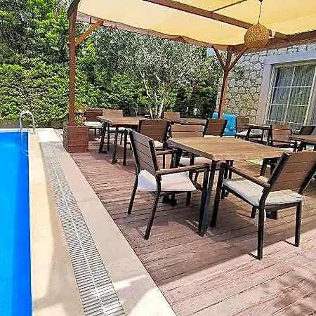 Hotel Rebetiko Alaçatı
